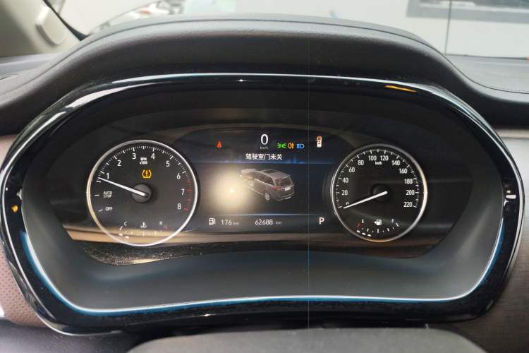 Used Buick GL8 2023 Land Executive Class Comfort Model