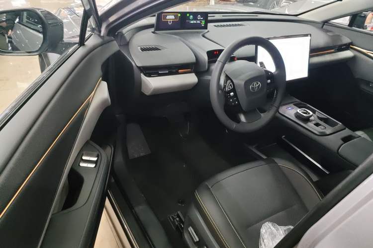 Used Toyota bZ5 2025 Model 550 PRO