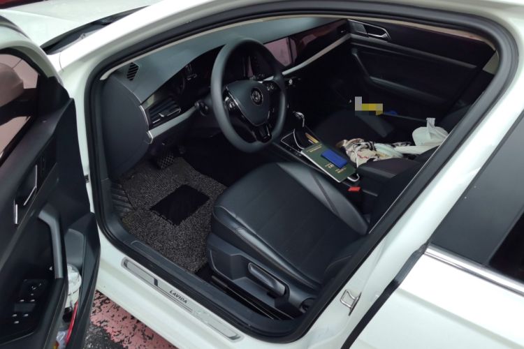 Used Volkswagen Lavida 2018 1.5L Automatic Comfort Edition China V Standard Driver Seat