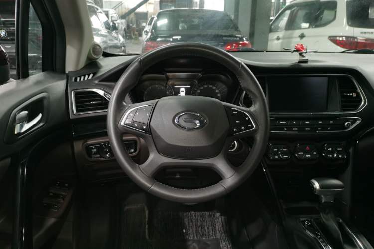 Used GAC Trumpchi GS4 2017 235T Automatic Two-Wheel Drive Luxury Smart Connectivity Version
