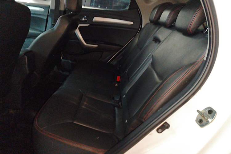 Used JAC Refine S3 2016 1.5L Manual Luxury Smart Version