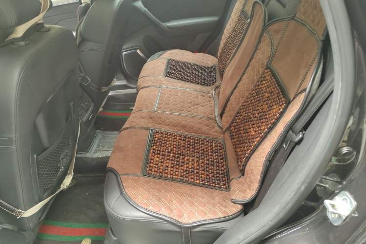 Used Haval H7 2016 Blue-Label H7 2.0T Automatic Luxury Model Left Rear Seat