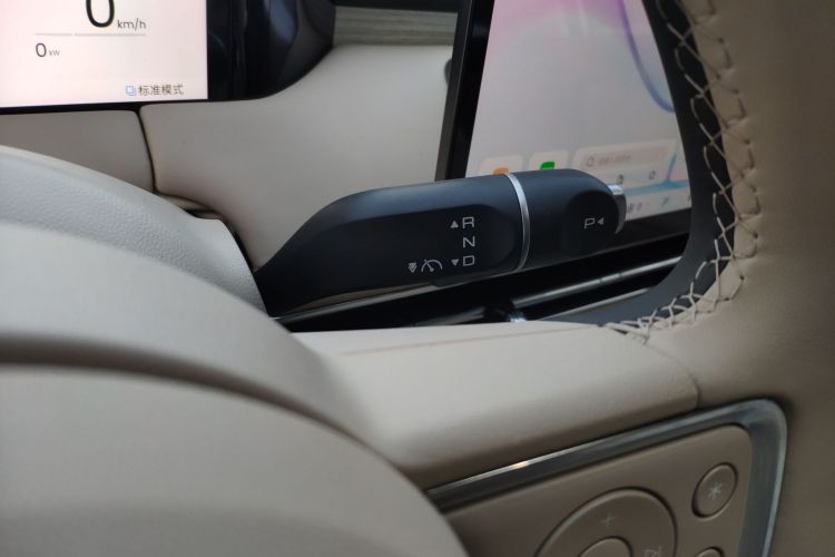 Used Wuling Bingo S 2025 Model 430km Deluxe Edition