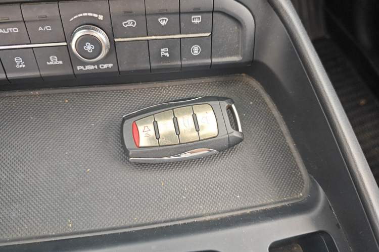 Used Haval F7 2019 1.5T Two-Wheel-Drive i-Type China VI Standard
