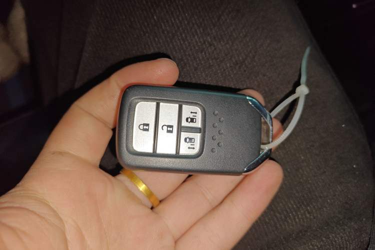 Used Honda Elysion 2016 2.4L Luxury Edition