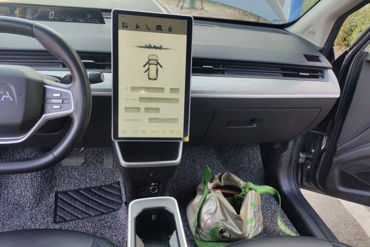 Used NETA V 2022 Chao 300 Lite Ternary Lithium