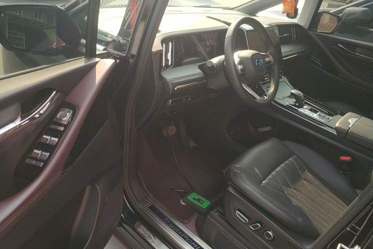 Used GAC Trumpchi M8 2024 Master Series 400T Ultimate Edition Driver Seat