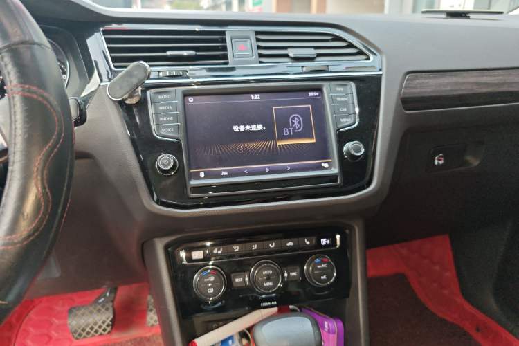 Used Volkswagen Tiguan L 2017 330TSI Automatic Two-Wheel Drive Luxury Edition