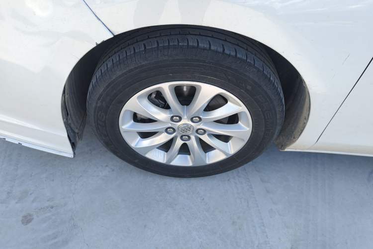 Used Buick GL8 2018 ES 28T Comfort Model China VI Standard