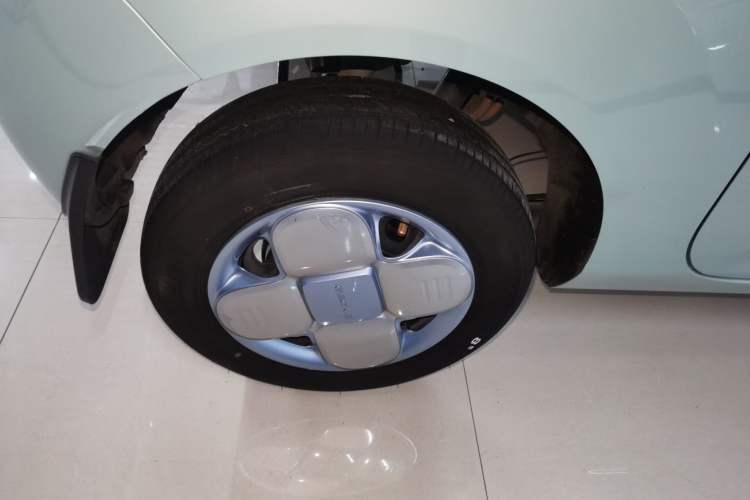 Used Geely Galaxy Panda 2023 Panda Mini 200km Endurance Bear
