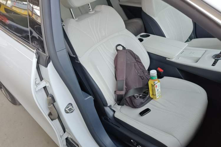 Used Geely Galaxy E8 2024 550 km Range Rear-Drive MAX