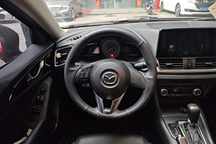 Used Mazda 3 Axela 2014 Sedan 1.5L Automatic Luxury Model Steering Wheel