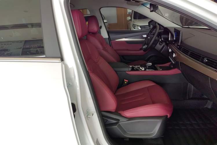 Used JETOUR X70 2024 1.5T DCT Glory PRO 7-Seater