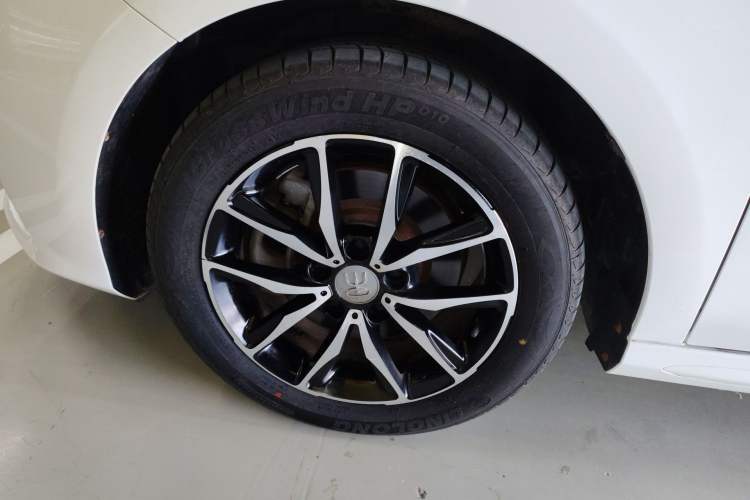 Used BYD Song MAX 2017 1.5T Automatic Smart Connect Prestige 7-Seater
