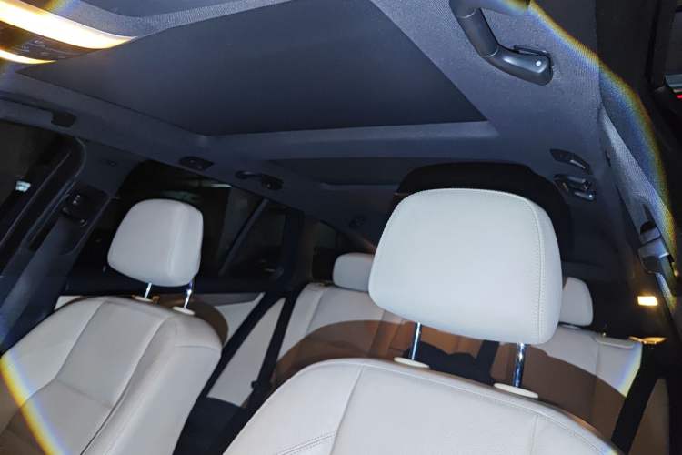 Used Mercedes-Benz C-Class 2011 C 200 Fashion Travel Edition
