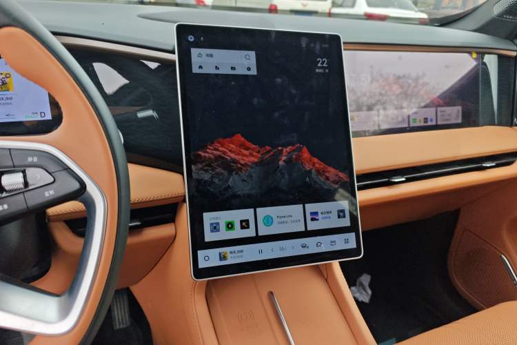 Used Geely Galaxy L7 2025 EM-i 115km Exploration+ Edition Audio And AC Panel