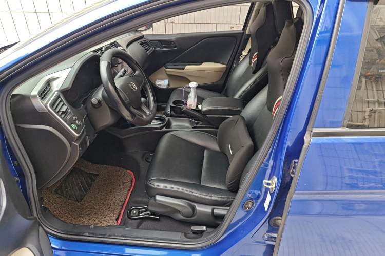 Used Honda City 2015 1.5L CVT Comfort Version