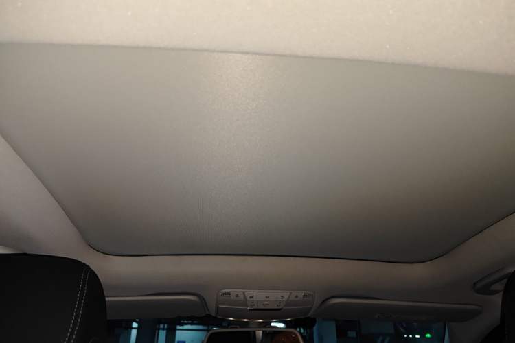 Used Mercedes-Benz C-Class 2017 Facelift C 180 Estate
