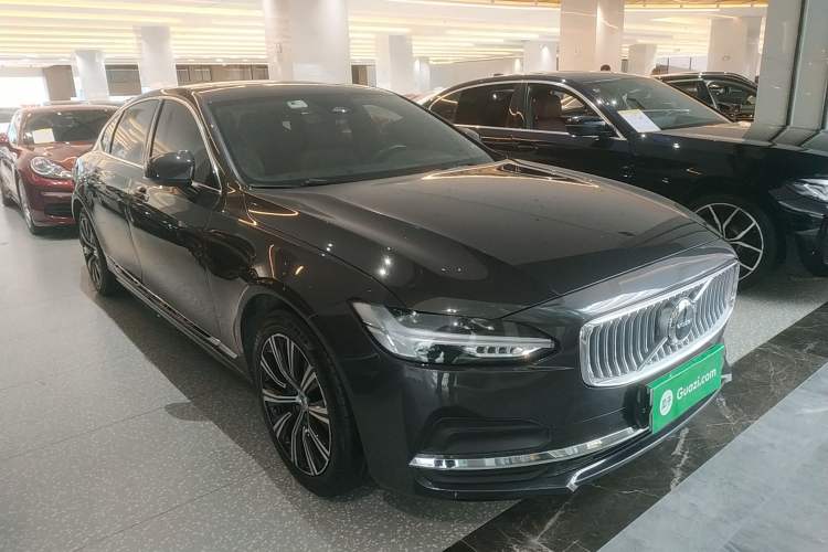 Used Volvo S90 2022 B5 Zhiyi Luxury Edition