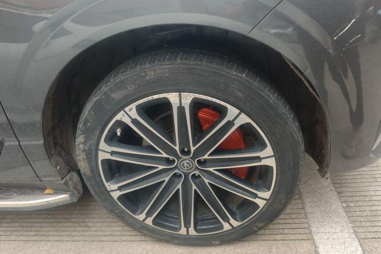 Used CHANGAN UNI-K iDD 2023 Smart Electric iDD 1.5T 135km Smart Leading Model Right Front Wheel Hub