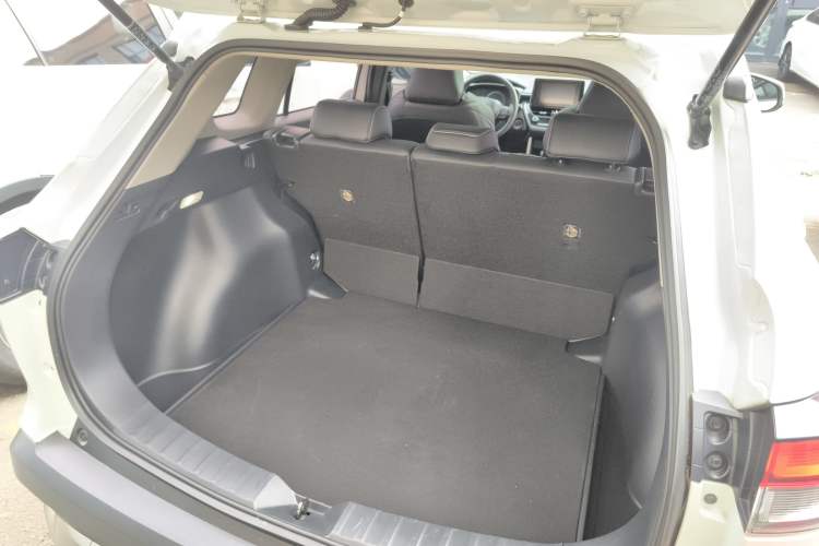 Used Toyota FRONTLANDER 2022 2.0L CVT Luxury Edition