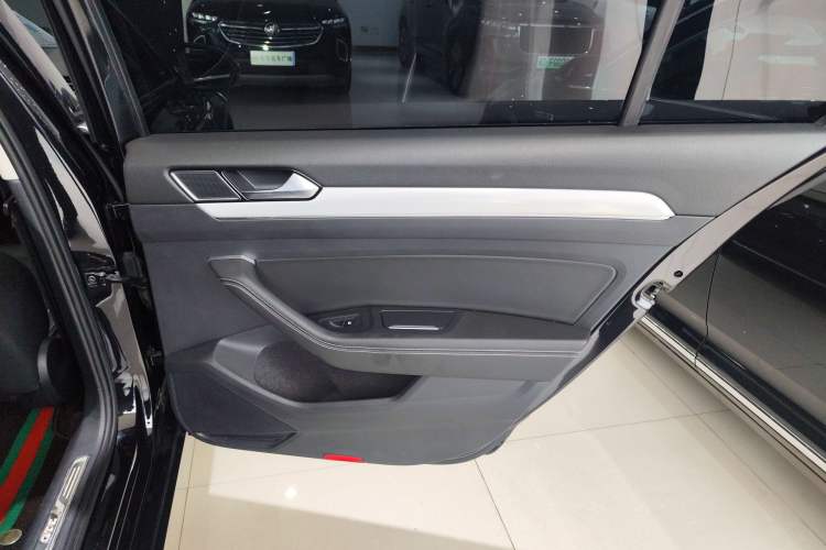 Used Volkswagen Magotan GTE Plug-in Hybrid 2022 GTE Luxury Model