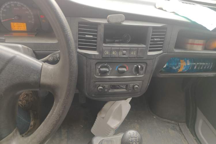 Used Wuling Zhiguang 2015 1.2L Practical LS-I Model
