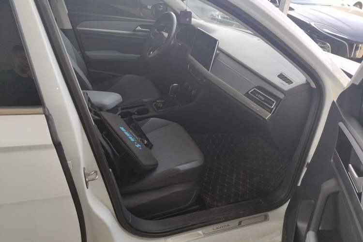 Used Volkswagen Lavida 2023 1.5L Automatic 5 Million Edition
