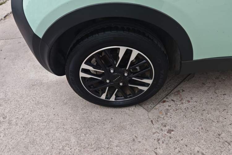 Used Chery QQ Little Ant 2022 Sweet Pink Edition Half-Sugar Version Lithium Iron Phosphate 30 kW 301 km