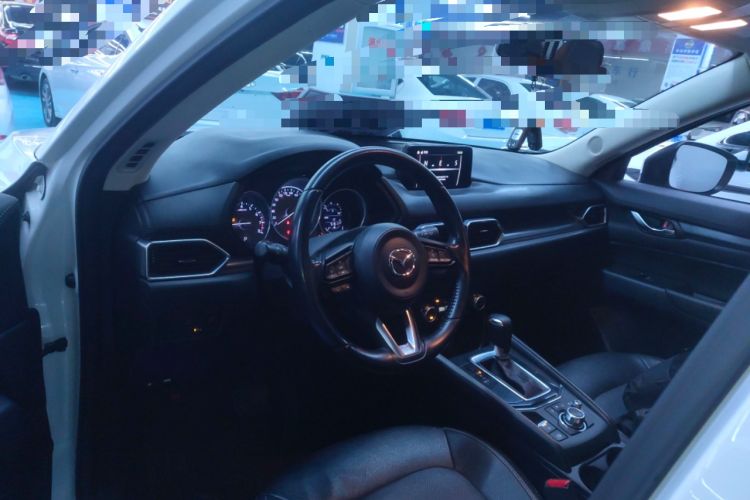 Used Mazda CX-5 2017 2.0L Automatic 2WD ZhiShang Trim China V Standard
