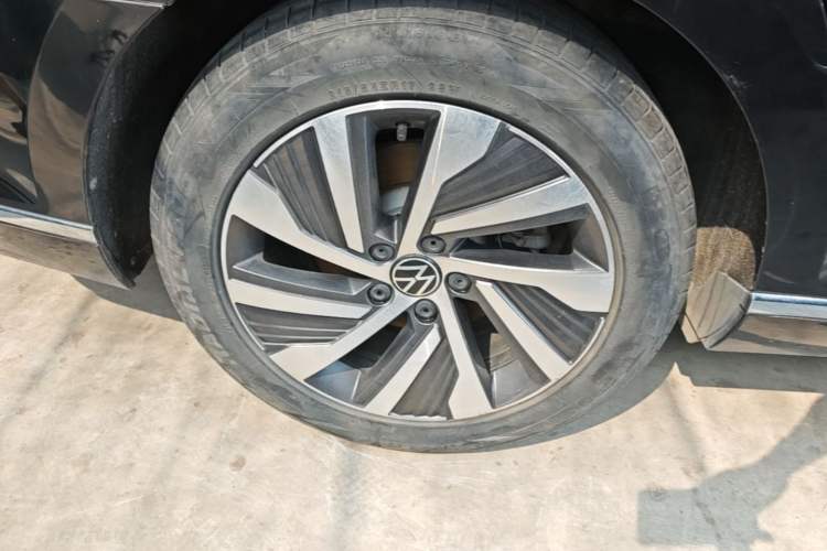 Used Volkswagen Magotan GTE Plug-in Hybrid 2022 GTE Luxury Model
