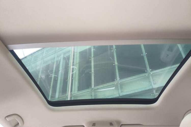 Used Volkswagen Viloran 2022 380TSI Luxury Edition