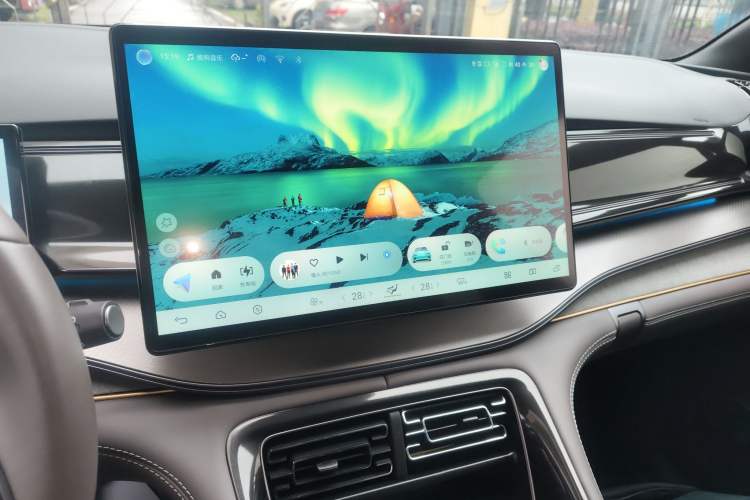 Used BYD Frigate 07 2024 HONOR Edition DM-i 100KM Luxury Model
