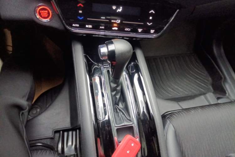 Used Honda Vezel 2019 220 TURBO CVT Luxury Edition China V Emission Standard