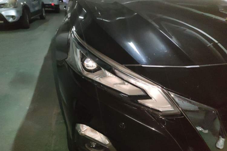 Used Nissan Teana 2021 2.0L XL Comfort Edition Right Front Headlight