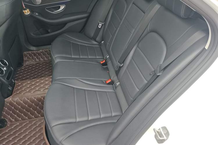 Used Mercedes-Benz C-Class 2021 C 260 L Sport Edition Star Collection Interior 4