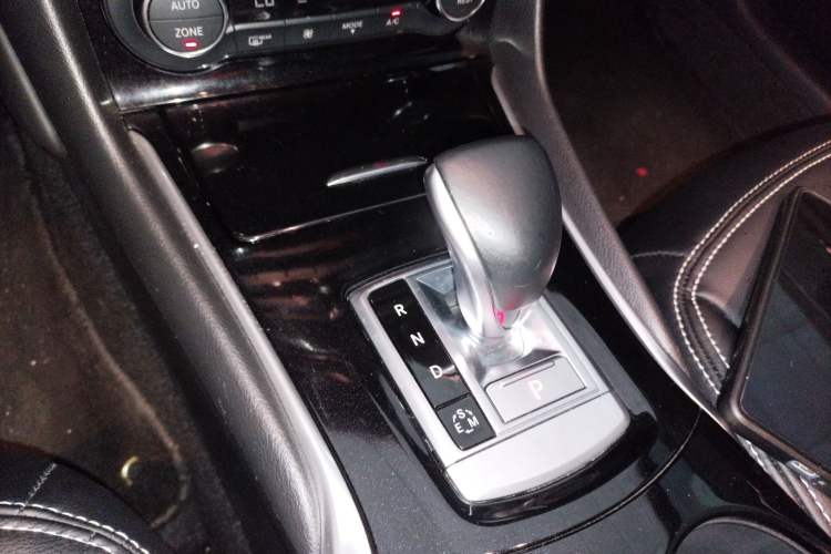 Used Infiniti QX30 2017 1.6T Two-Wheel-Drive Sport Edition
