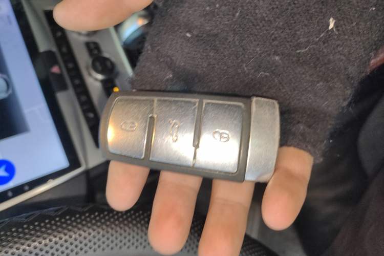 Used Volkswagen Magotan 2012 1.8TSI Prestige Model Vehicle Key