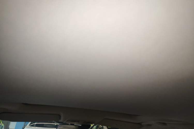 Used CHANGAN Alsvin V7 2015 1.6L Automatic Enjoyment Model China IV Standard