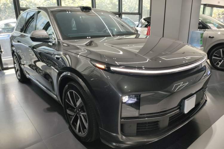 Used Li Auto L8 2023 Max model
