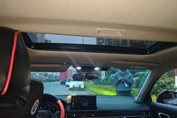 Used Honda Civic 2022 240TURBO CVT Dynamic Edition
