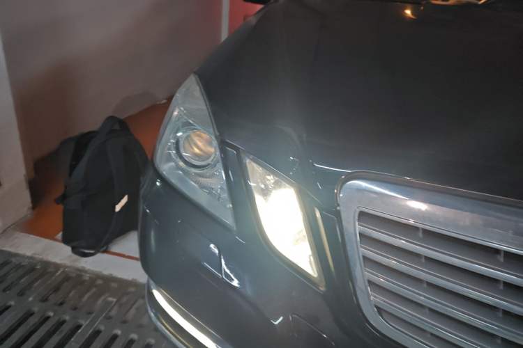 Used Mercedes-Benz E-Class 2011 E 300 L Elegant Model
