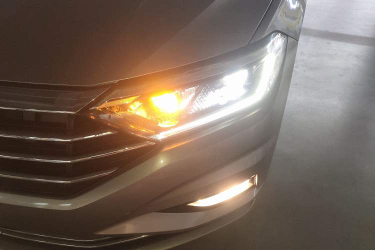 Used Volkswagen Sagitar 2021 280TSI DSG Comfort Connect Edition Left Front Headlight