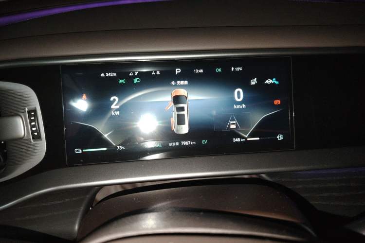 Used Denza D9 2024 DM-i 980 Four-Wheel Drive Prestige Model