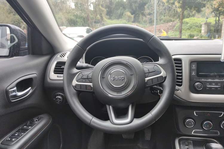 Used Jeep Compass 2017 200T Automatic Enjoyment Edition