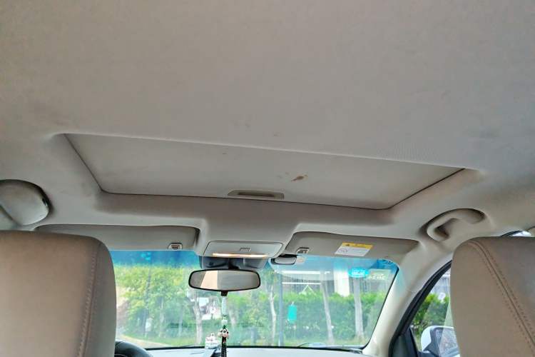 Used Chevrolet Cruze 2015 1.5L Classic SE AT Headliner