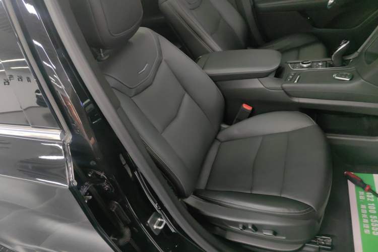 Used Cadillac XT6 2022 2.0T Six-Seater Four-Wheel Drive Luxury Version
