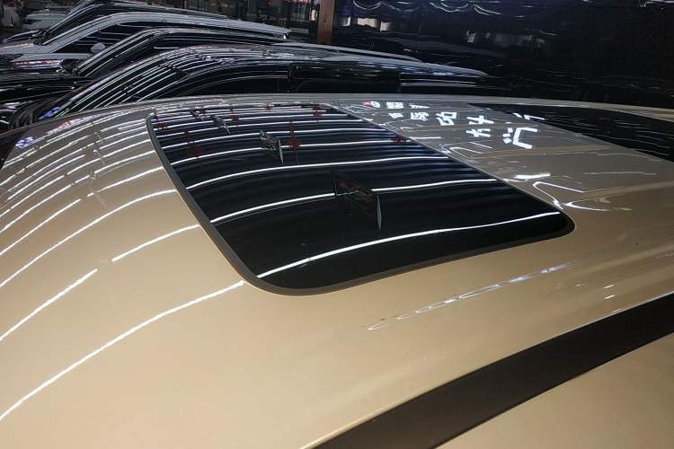 Used GAC Trumpchi M8 2023 Zongshi Series 400T Flagship Edition Roof