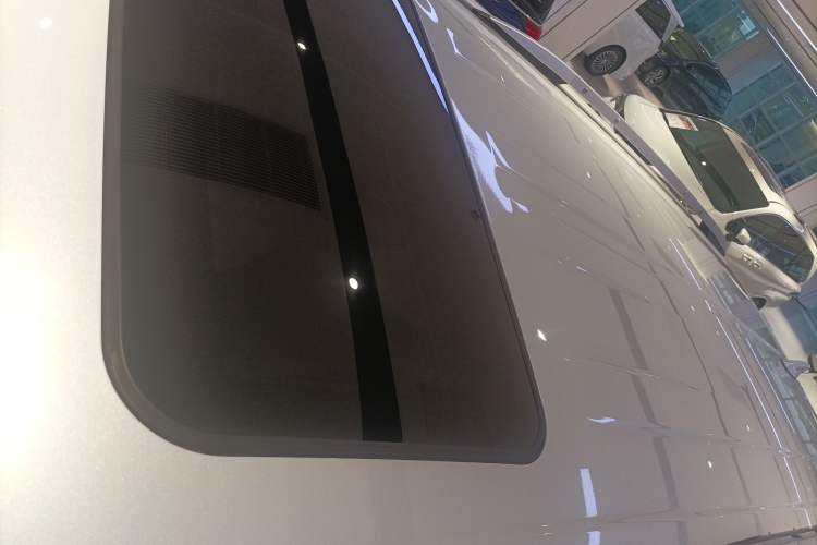 Used Toyota SIENNA 2021 2.5L Hybrid Premium Edition