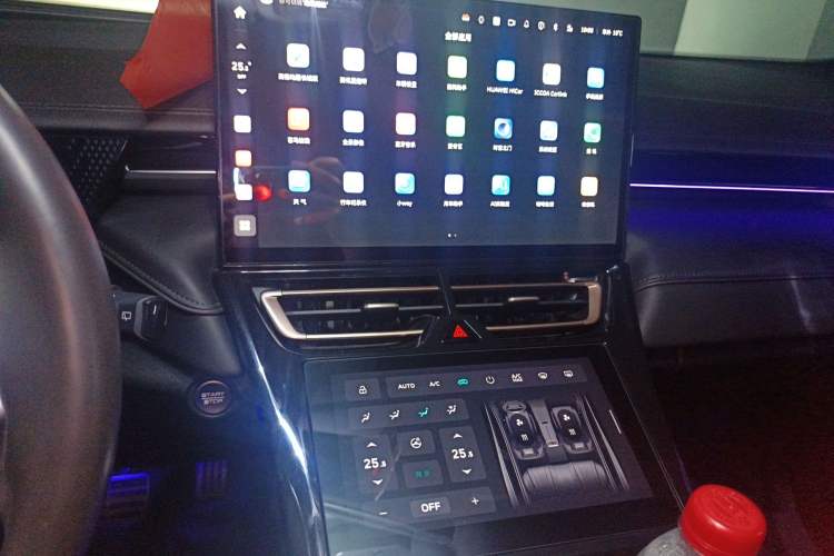 Used Wey Mocha 2021 2.0T Two-Wheel-Drive Premium Edition
